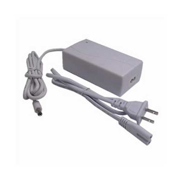 Calrad 45-608 12VDC 5A 2.1mm Plug Regulated Power Supply