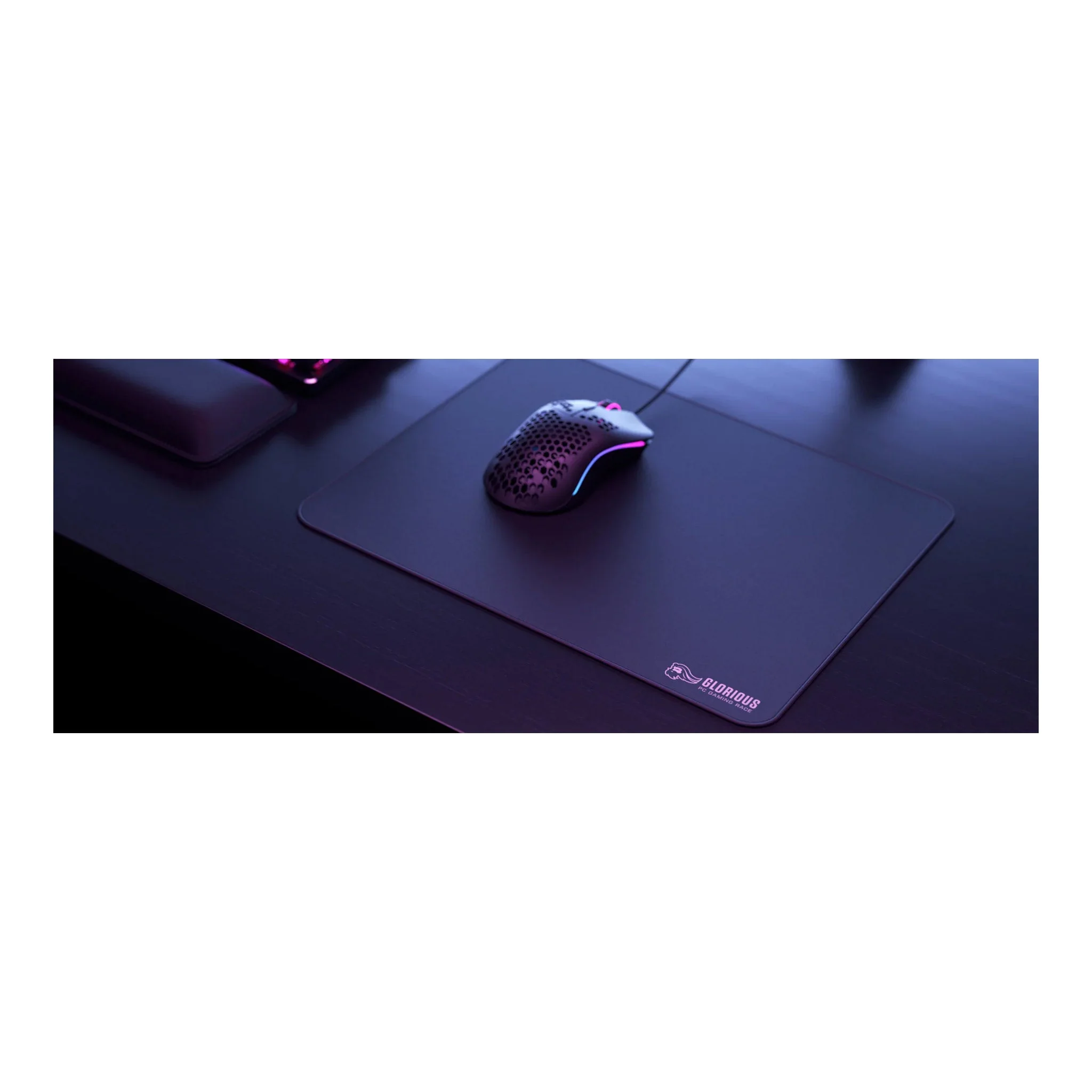 Glorious G-XL Slim Black Stitch Cloth Mousepad - Image 3