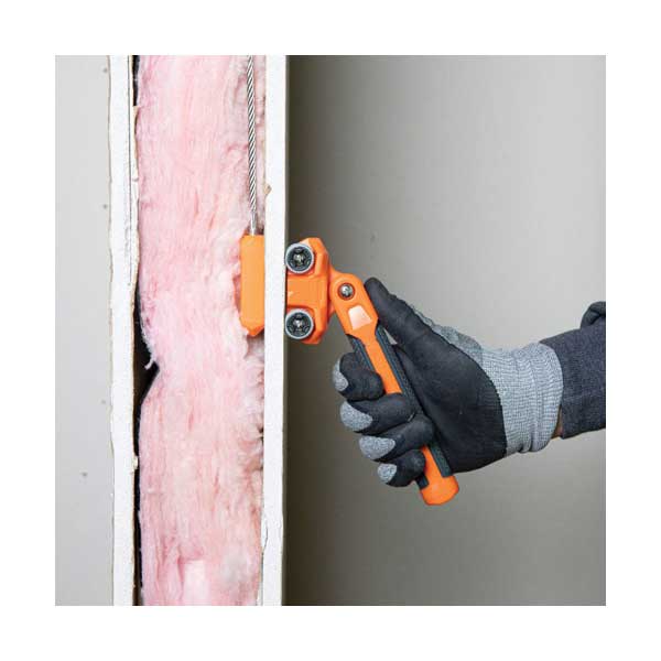 Klein Tools 50611 Magnetic Wire Puller - Image 4
