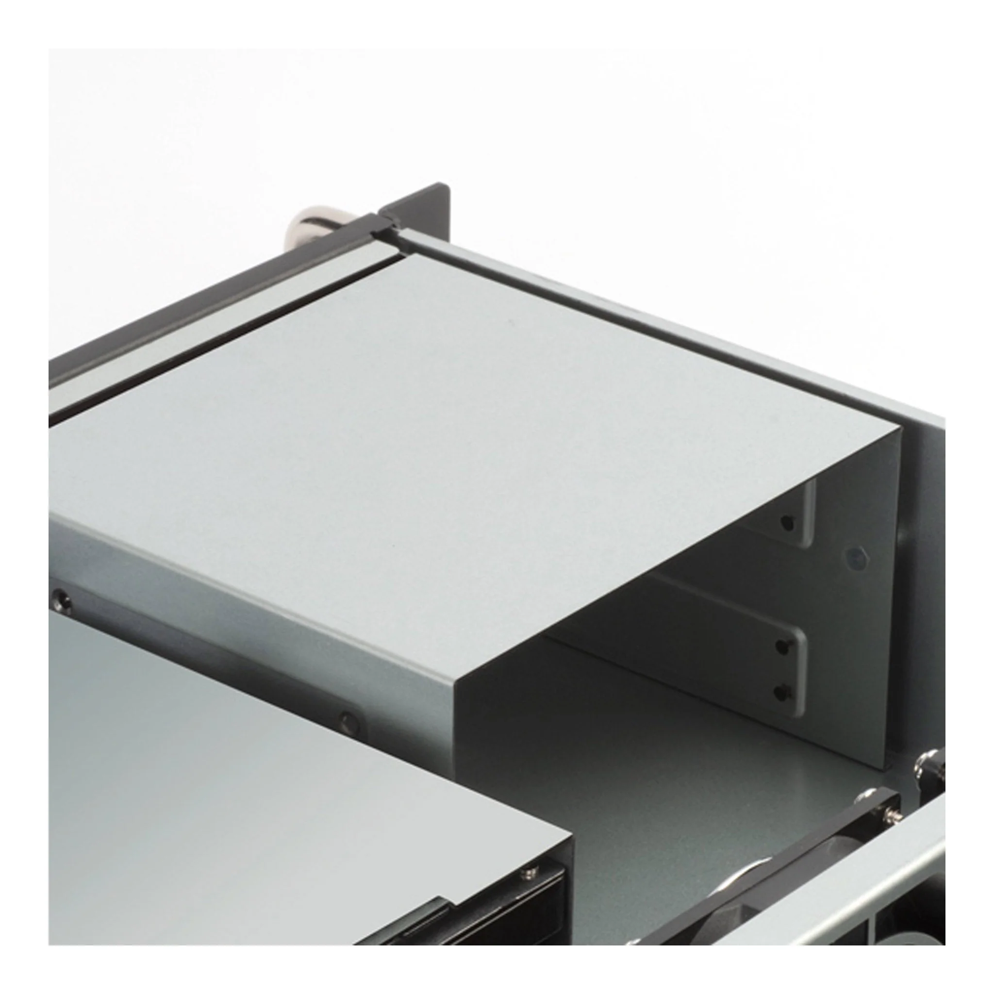 SilverStone RM23-502 2U Industrial ATX Rackmount Server Case - Image 8